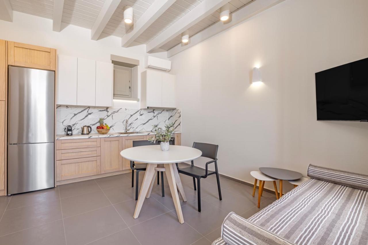Chalki Sunrise Suites Esterno foto